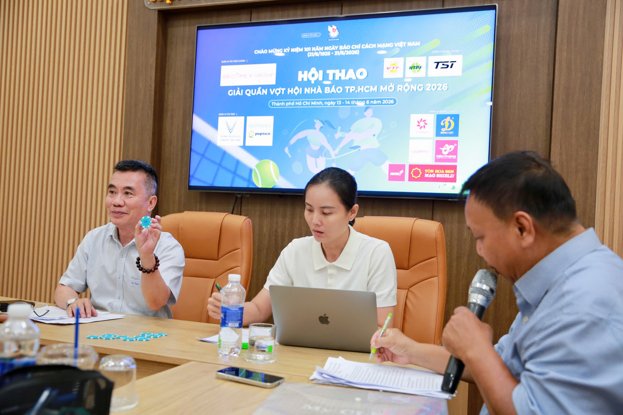92 tay vợt tranh tài tại Giải Quần vợt Hội Nhà báo TP HCM mở rộng 2026 - Ảnh 2.