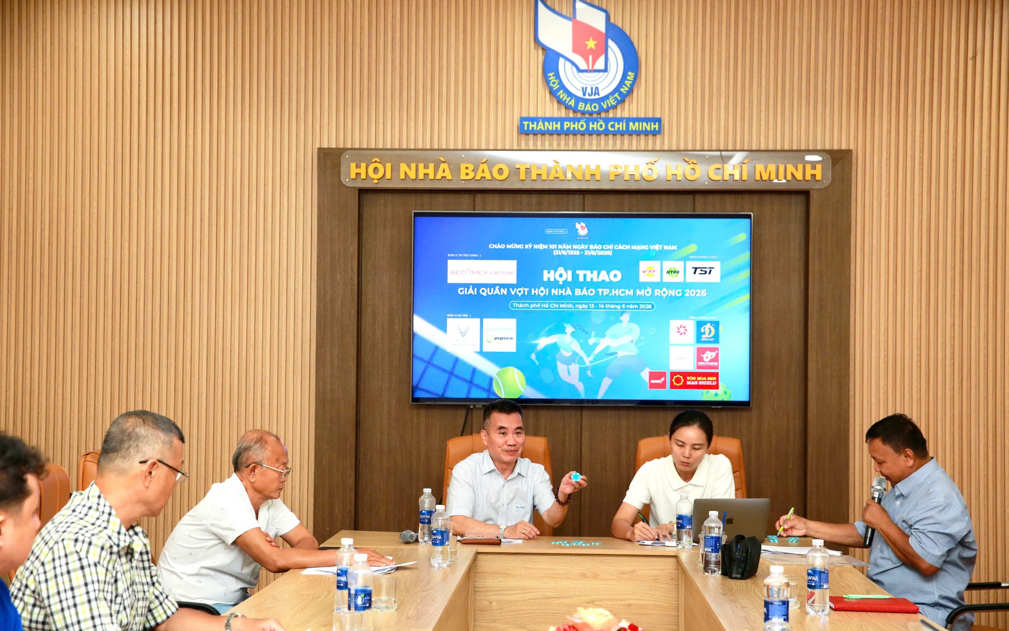 92 tay vợt tranh tài tại Giải Quần vợt Hội Nhà báo TP HCM mở rộng 2026