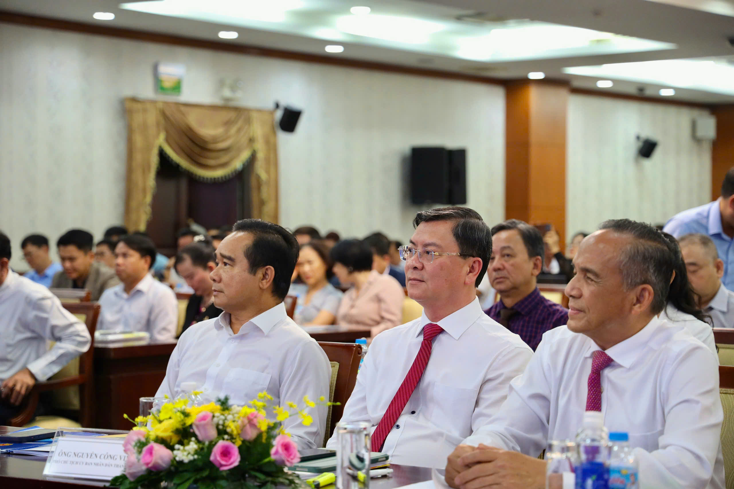 TPHCM: T&igrave;m giải ph&aacute;p đột ph&aacute; ph&aacute;t triển nh&agrave; ở x&atilde; hội - Ảnh 1.