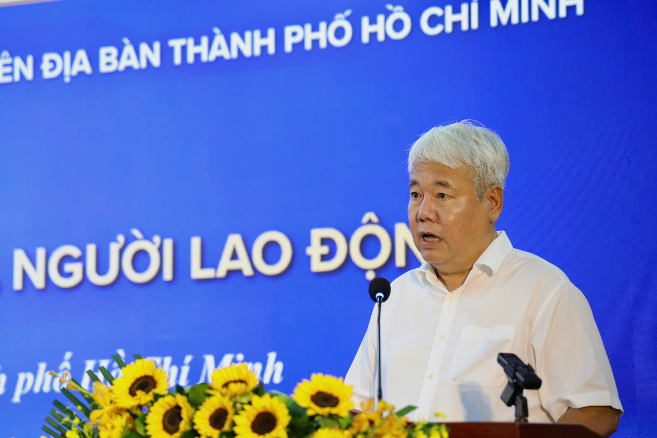 TPHCM: T&igrave;m giải ph&aacute;p đột ph&aacute; ph&aacute;t triển nh&agrave; ở x&atilde; hội - Ảnh 6.