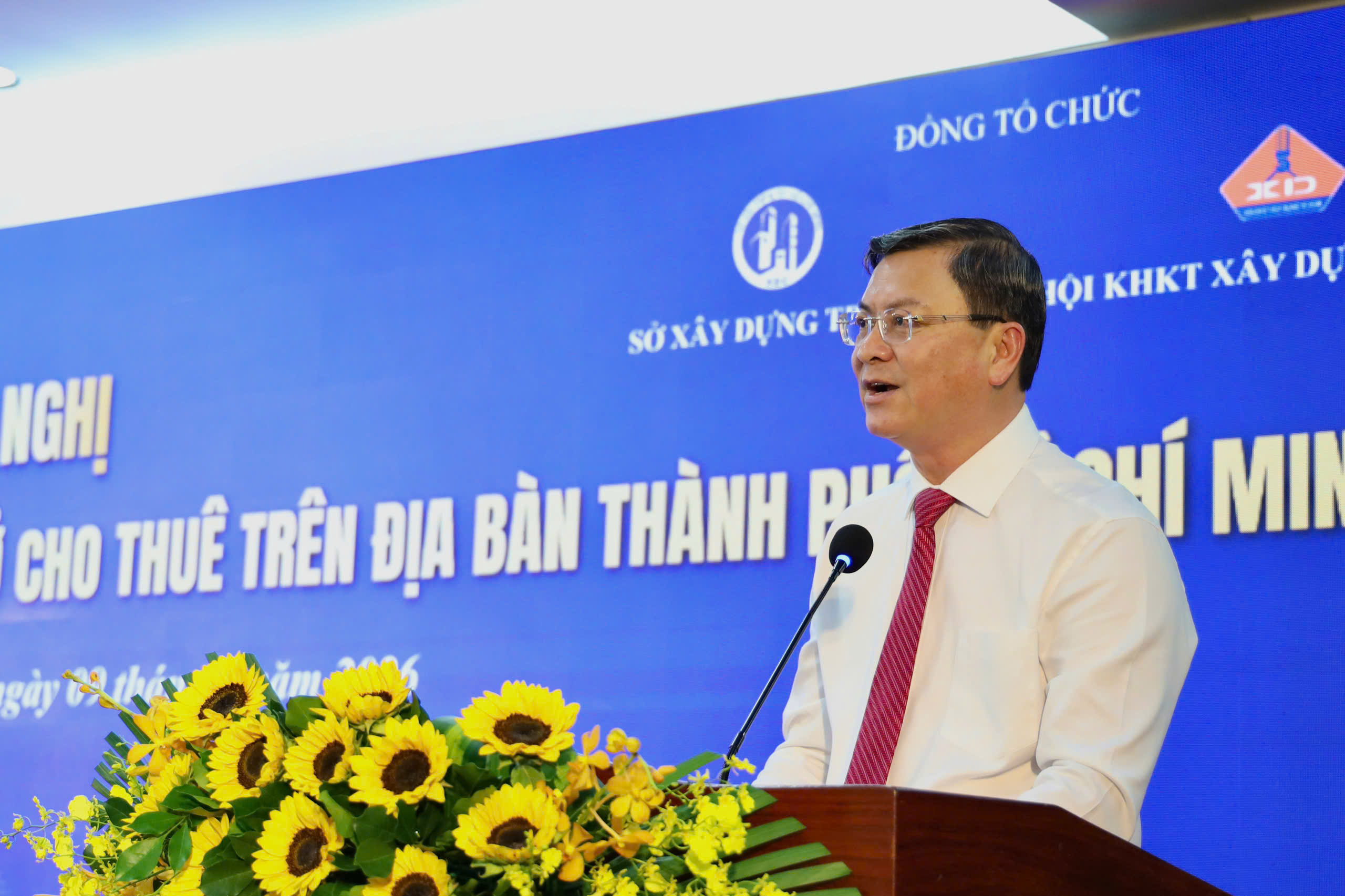 TPHCM: T&igrave;m giải ph&aacute;p đột ph&aacute; ph&aacute;t triển nh&agrave; ở x&atilde; hội - Ảnh 3.