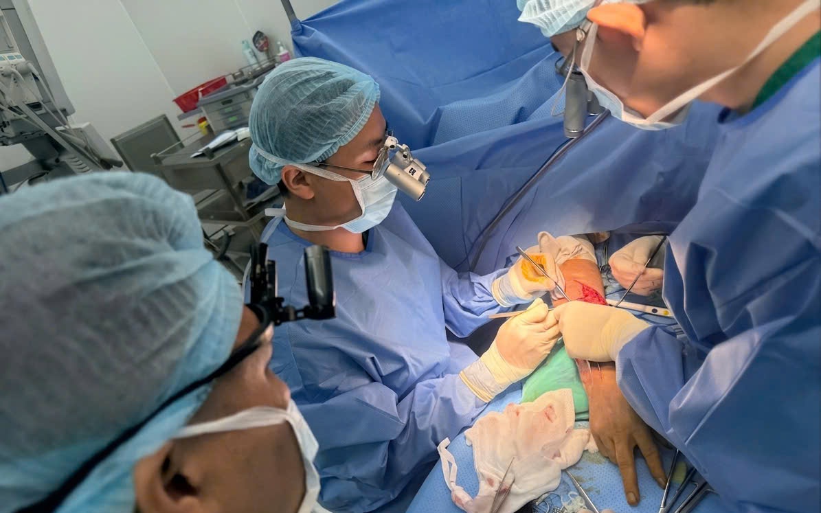 Tái tạo thành công dương vật cho người đàn ông bị bỏng điện cao thế