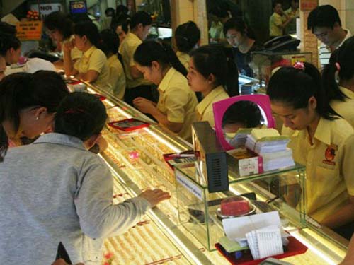 Vàng lùi sâu về mốc 36 triệu đồng/lượng