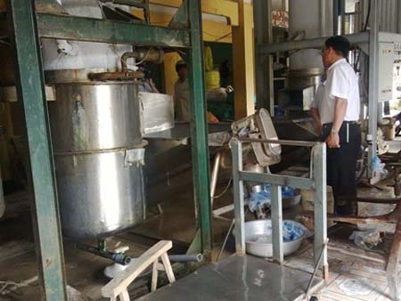 Hãi hùng đá viên, nước đóng chai