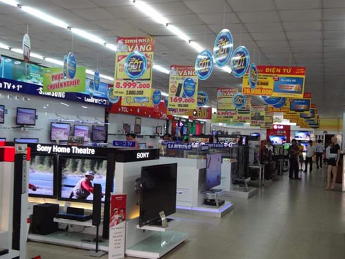 Nhiều mặt hàng điện máy giảm giá mạnh