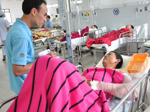 Tai nạn xe khách, 6 người thương vong