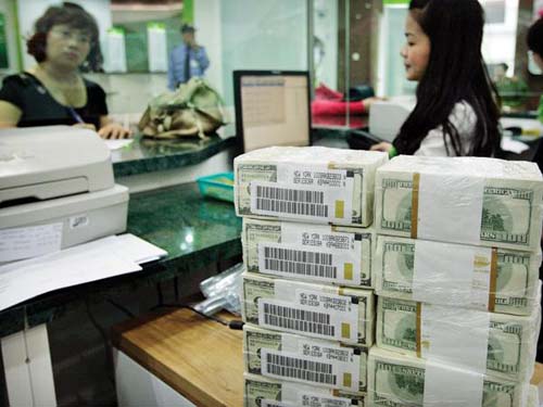 Đại gia ngoại sắp được mua 49% vốn ngân hàng Việt?