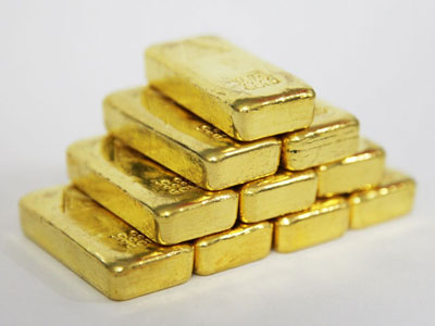 Vàng mất giá mạnh sau quyết định của FED