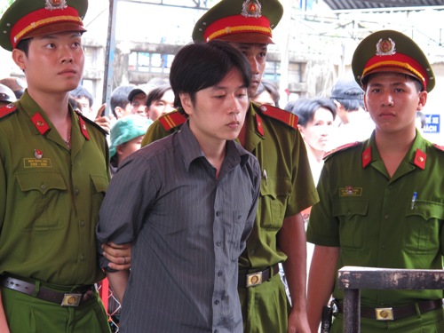 Tử hình kẻ giết dã man cô giáo trường Colette