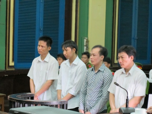 Ghi hóa đơn 55 tỉ, cả “tập đoàn” lãnh án
