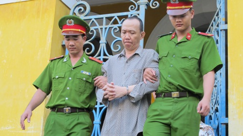 Tử hình kẻ chặt xác chủ nhà thả cầu