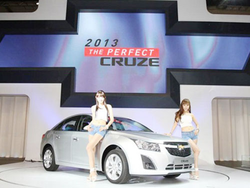 Chevrolet Cruze 2013 ra mắt