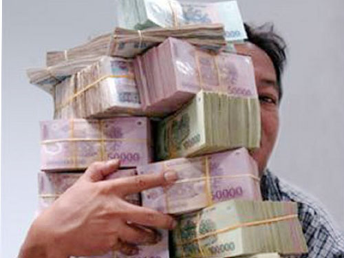 Ai kiếm tiền số 1 Việt Nam năm 2012?