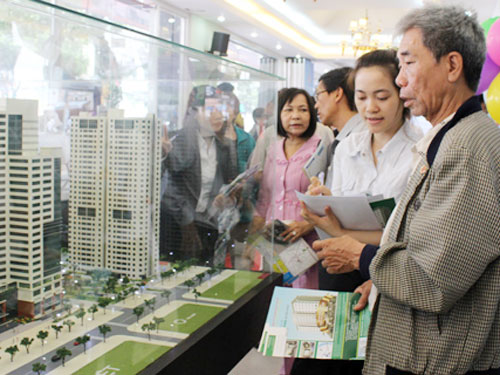 Nhà đất hạ giá từ Bắc vào Nam