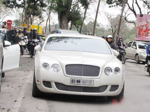 Hơn 500 xe "nhà giàu, nhà nghèo" quá hạn