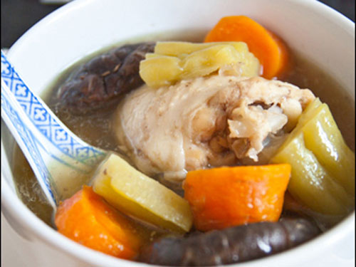 Canh thịt gà khổ qua