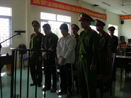 Kẻ trộm chó đâm chết chủ nhà