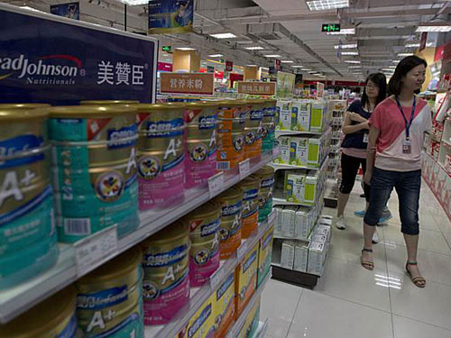 Trung Quốc phạt 6 công ty sữa