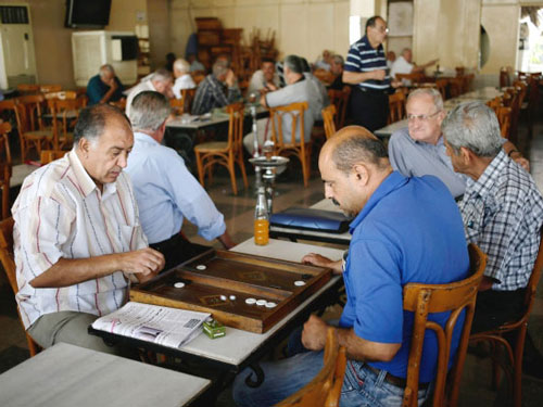 DAMASCUS NHẪN NẠI CHỜ BOM: Xả stress!