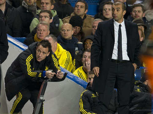 Tương lai mờ mịt của John Terry ở Chelsea