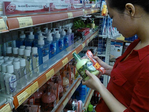 Hàng nội gắn mác ngoại