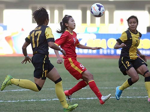 Bán kết bóng đá nữ, VN-Malaysia 4-0: Thắng lớn, VFF chưa thưởng