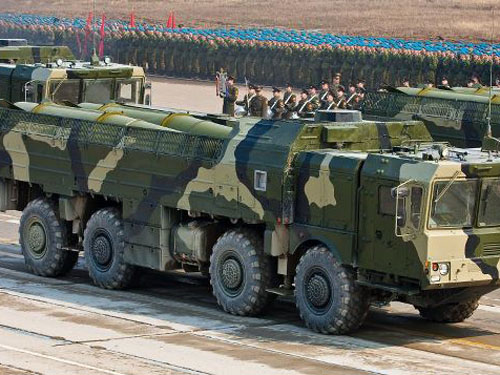 Nga "dốc" hơn 600 tỉ USD tái trang bị quân đội