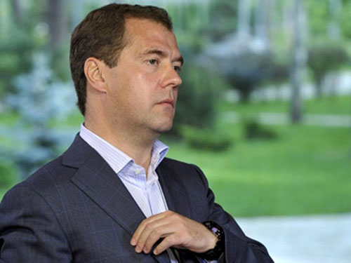 Ông Medvedev sẽ mất chức vào mùa thu tới?
