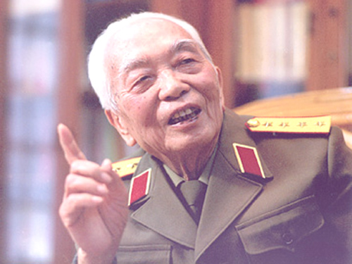 Đưa linh cữu Đại tướng về Quảng Bình bằng máy bay