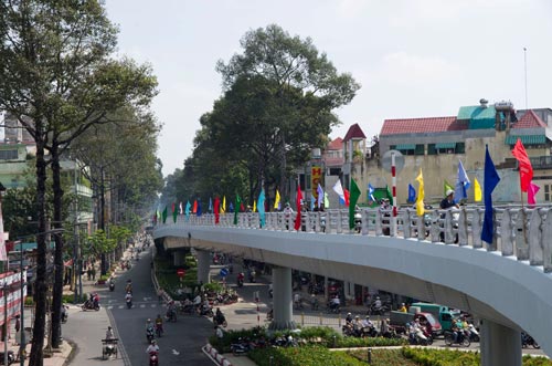 Hơn 3.000 tỉ đồng xây cầu vượt sông Tiền