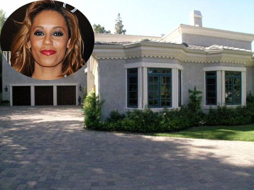 Mel B của Spice Girls lại rao bán nhà