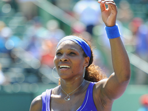Serena Williams, Kim Clijsters thẳng tiến vòng 3