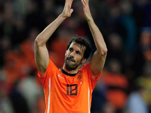 Van Nistelrooy bị loại khỏi tuyển Hà Lan dự Euro 2012