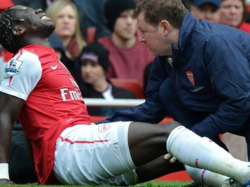 Sao Arsenal gãy chân, vỡ mộng Euro 2012