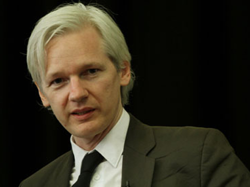 Ecuador muốn chuyển nhà sáng lập WikiLeaks sang Thụy Điển