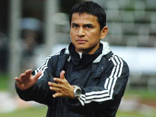 Kiatisak làm HLV trưởng U23 Thái Lan