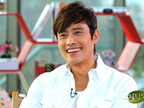 Lee Byung Hun từng dùng rượu “lo lót” nhà sản xuất Hollywood