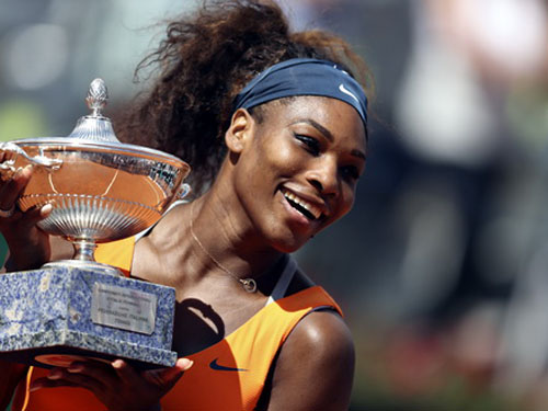 Thắng áp đảo Azarenka, Serena vô địch Rome Open 2013