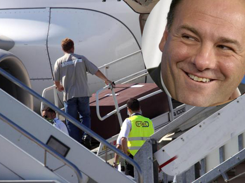 Thi thể James Gandolfini đã được chuyển về Mỹ