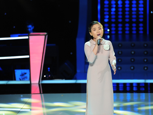 Hồng Nhung tiếc nuối loại “họa mi” 17 tuổi