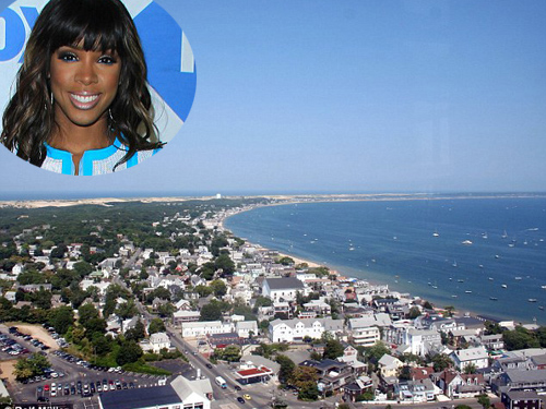 Thuyền lạc giữa biển, Kelly Rowland hoảng loạn