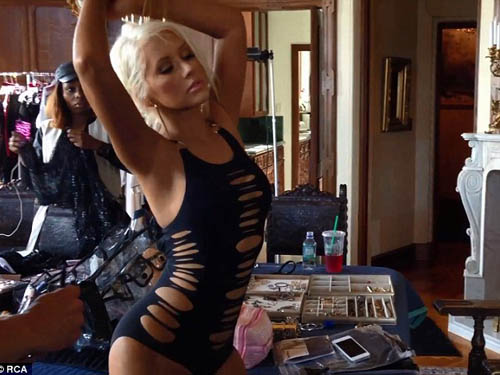 Christina Aguilera chia sẻ bí quyết trở nên quyến rũ