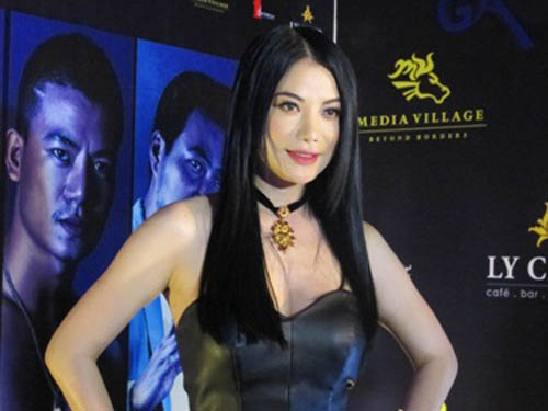 Trương Ngọc Ánh lần đầu làm "trùm giang hồ"