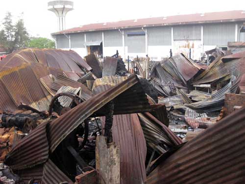 Cháy lớn, thiêu rụi kho hàng tại quận 6