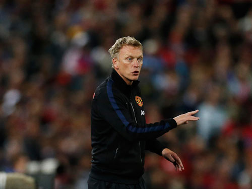 HLV Moyes cần cúp để giảm stress