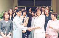 Tiếp đoàn đại biểu nữ Tổng Công đoàn Nhật Bản