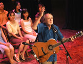 Huyền thoại nhạc đồng quê Peter Yarrow biểu diễn tại TPHCM