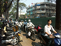 Công trình bít hết đường