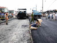 Xe lu cán chết người