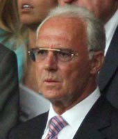 Franz Beckenbauer: Một trận đấu "kỳ lạ"